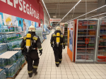 Tűz a maglódi Auchanban, füst és kimenekítés