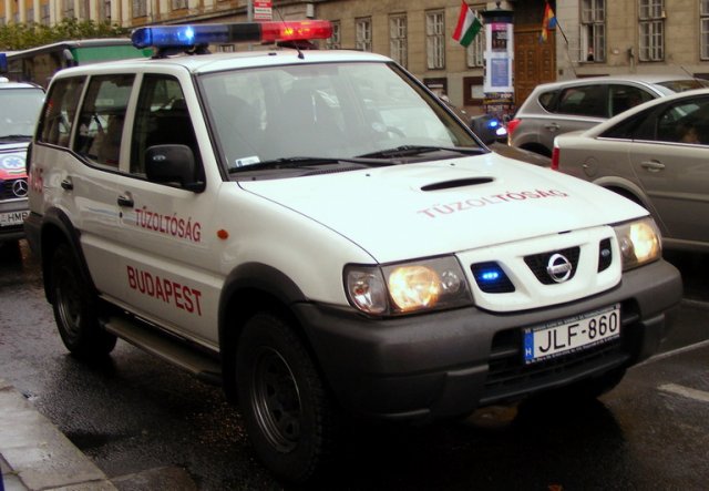 Doctors in Budapest FB are not paramedics